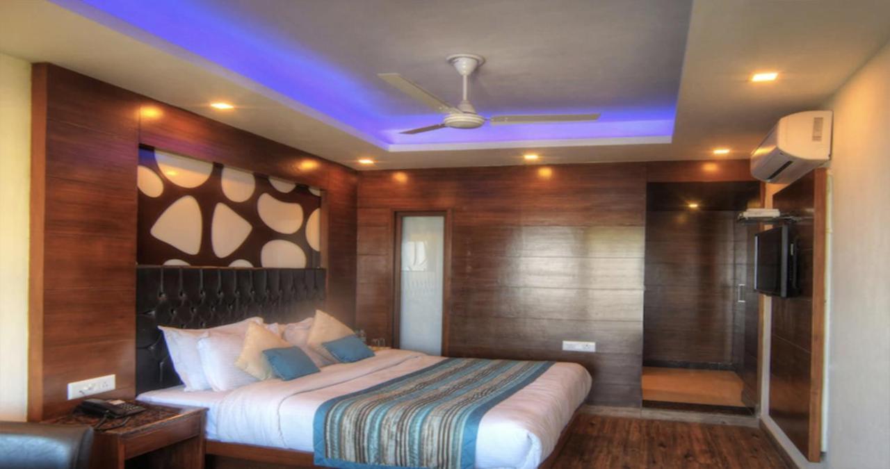 Sanobar The Midtown Hotel Mussoorie Ngoại thất bức ảnh